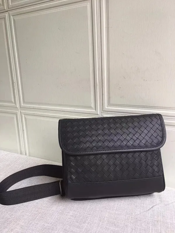 All categories 💚 Top version men’s bags 💚 BV 2024 new BV crossbody bag